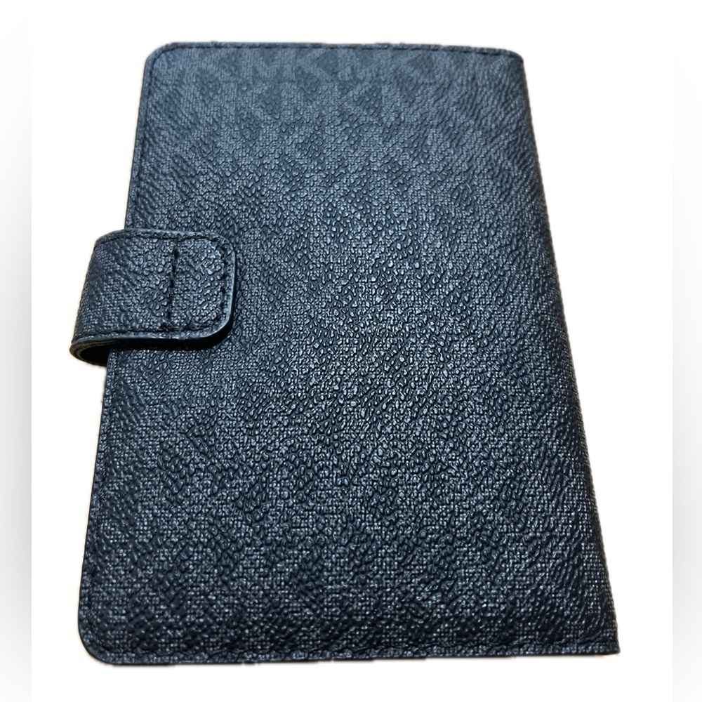 Michael Kors Jet Set Travel Passport Case Wallet, Black - Picture 2 of 12